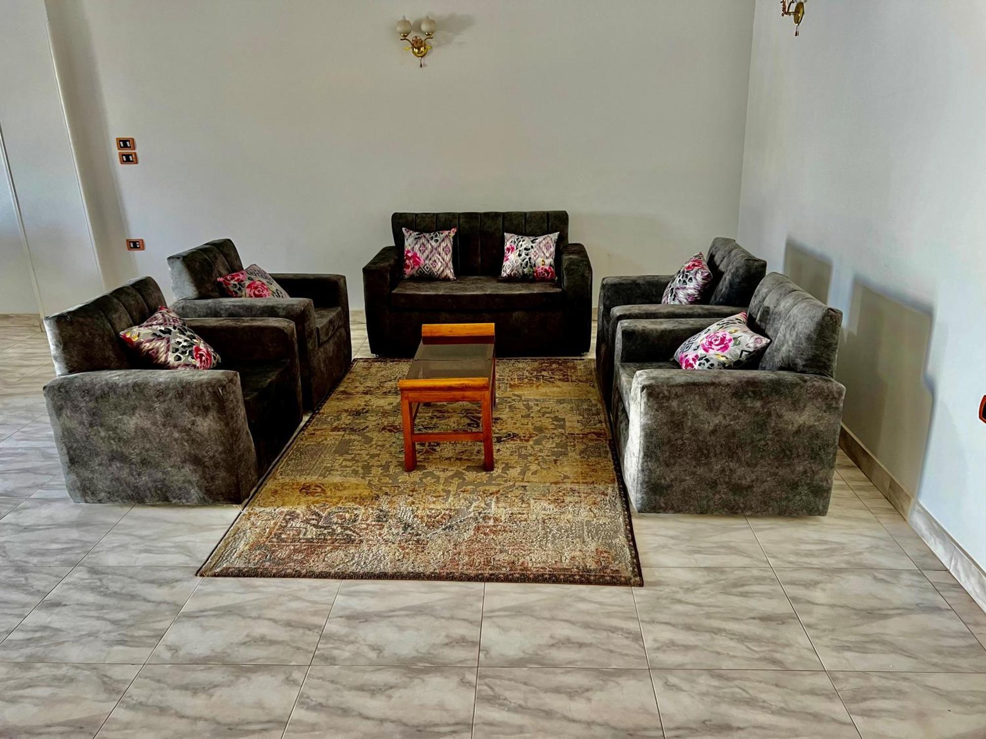 Appartamento Full Moon House Luxor Esterno foto