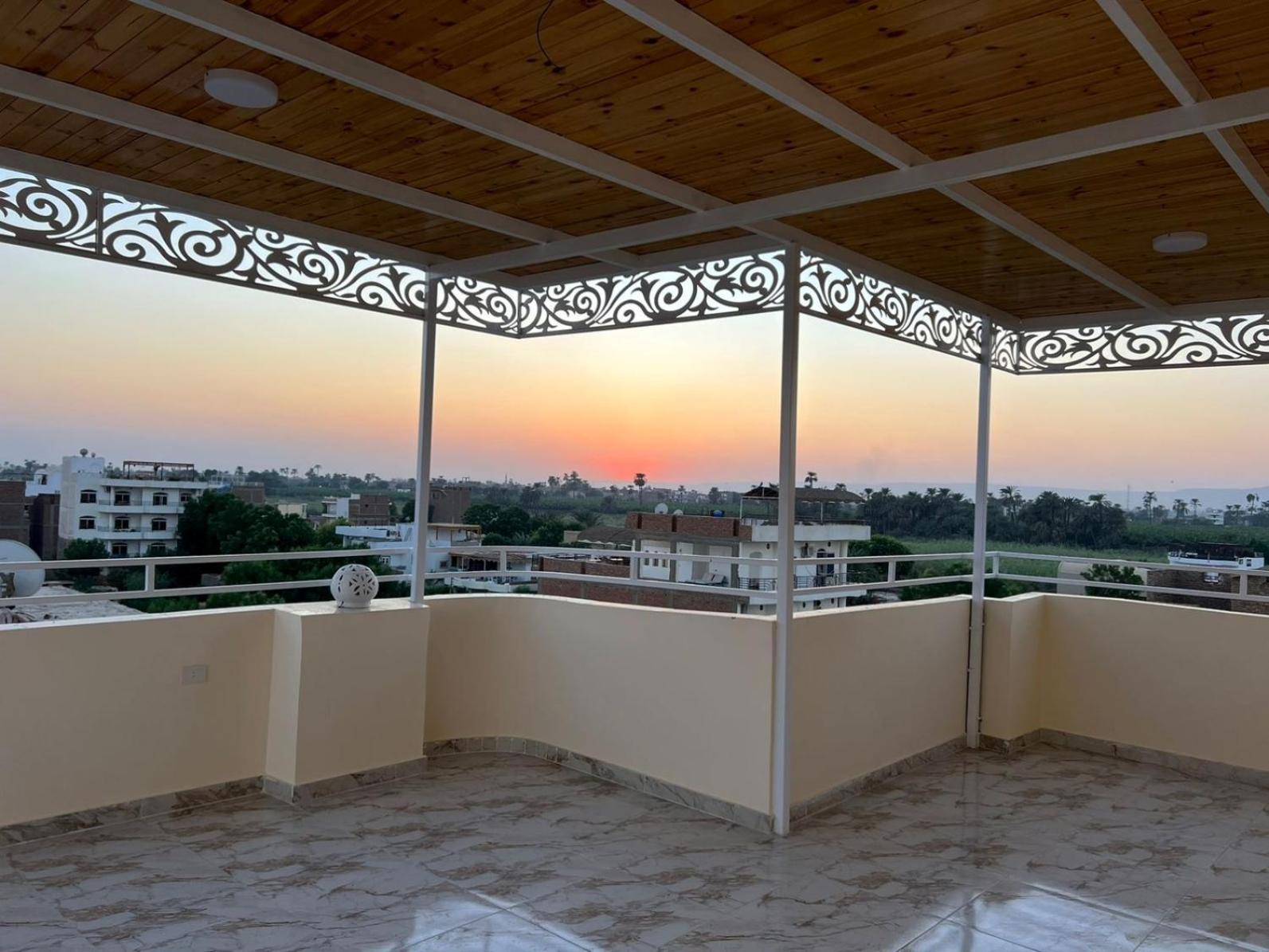 Appartamento Full Moon House Luxor Esterno foto